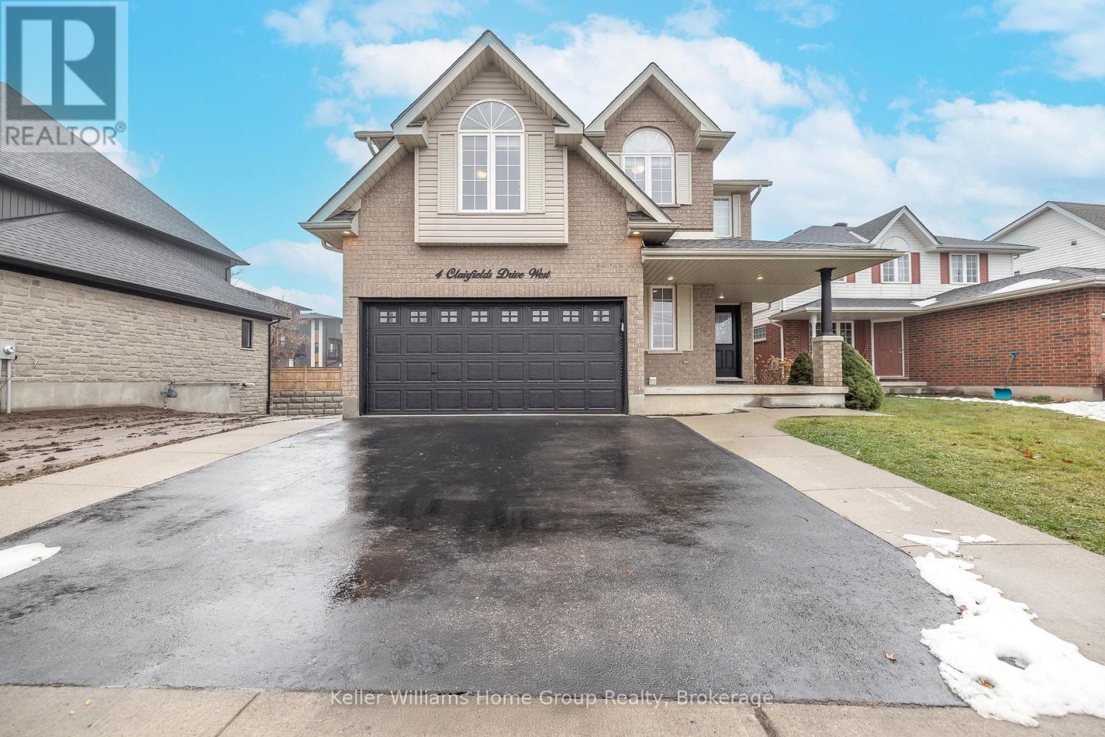 Property at 4 CLAIRFIELDS DRIVE W image 1