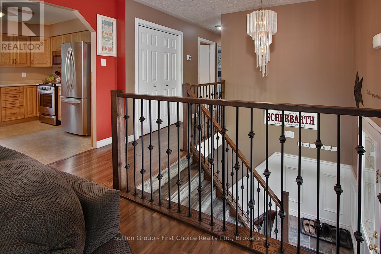 136 Napier Street, West Perth, Ontario  N0K 1N0 - Photo 5 - X12324352