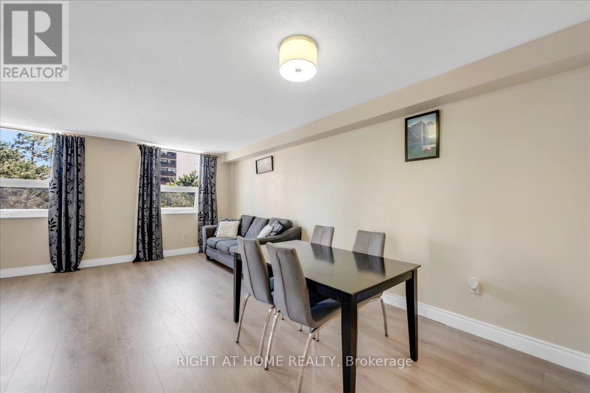 412 - 4 Lisa Street, Brampton, Ontario  L6T 4B6 - Photo 14 - W12324202