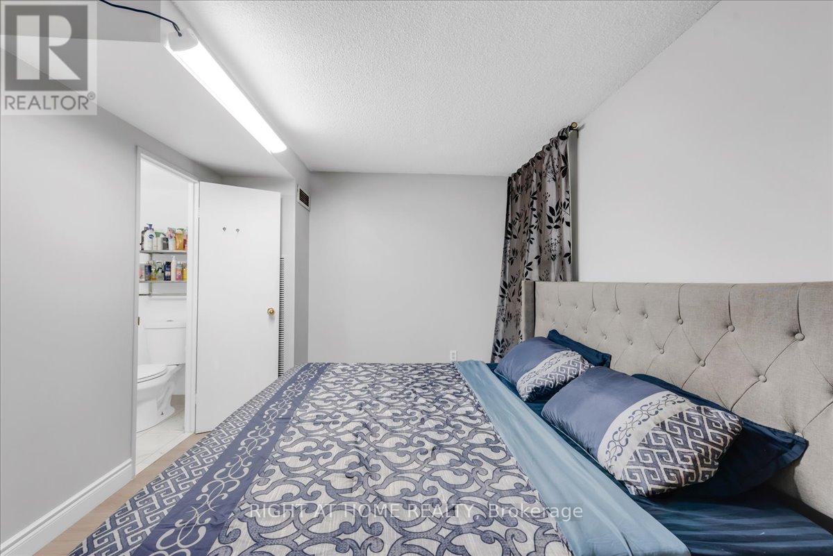 412 - 4 Lisa Street, Brampton, Ontario  L6T 4B6 - Photo 21 - W12324202