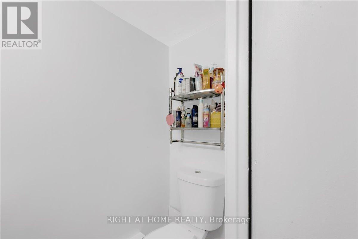 412 - 4 Lisa Street, Brampton, Ontario  L6T 4B6 - Photo 23 - W12324202