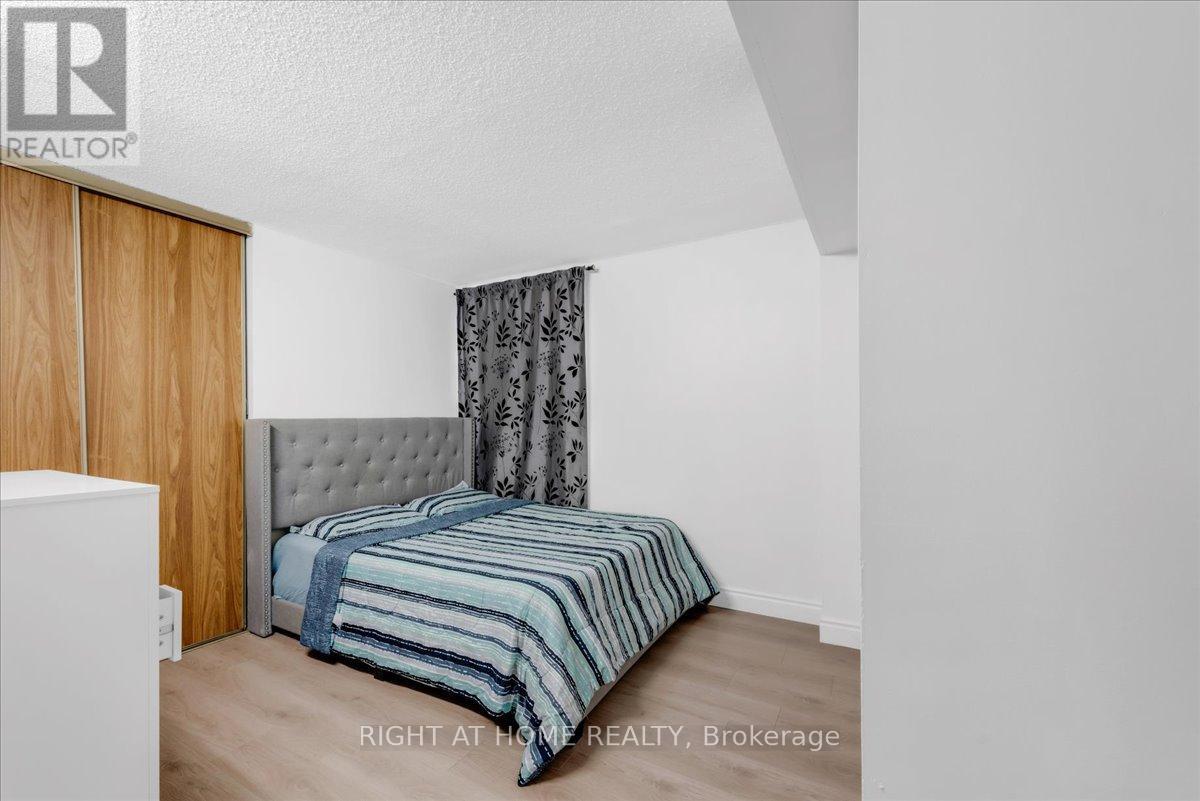 412 - 4 Lisa Street, Brampton, Ontario  L6T 4B6 - Photo 26 - W12324202