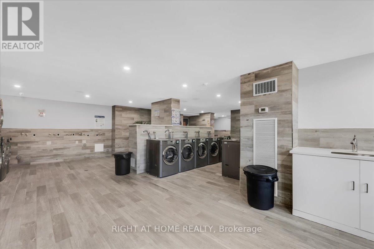412 - 4 Lisa Street, Brampton, Ontario  L6T 4B6 - Photo 29 - W12324202