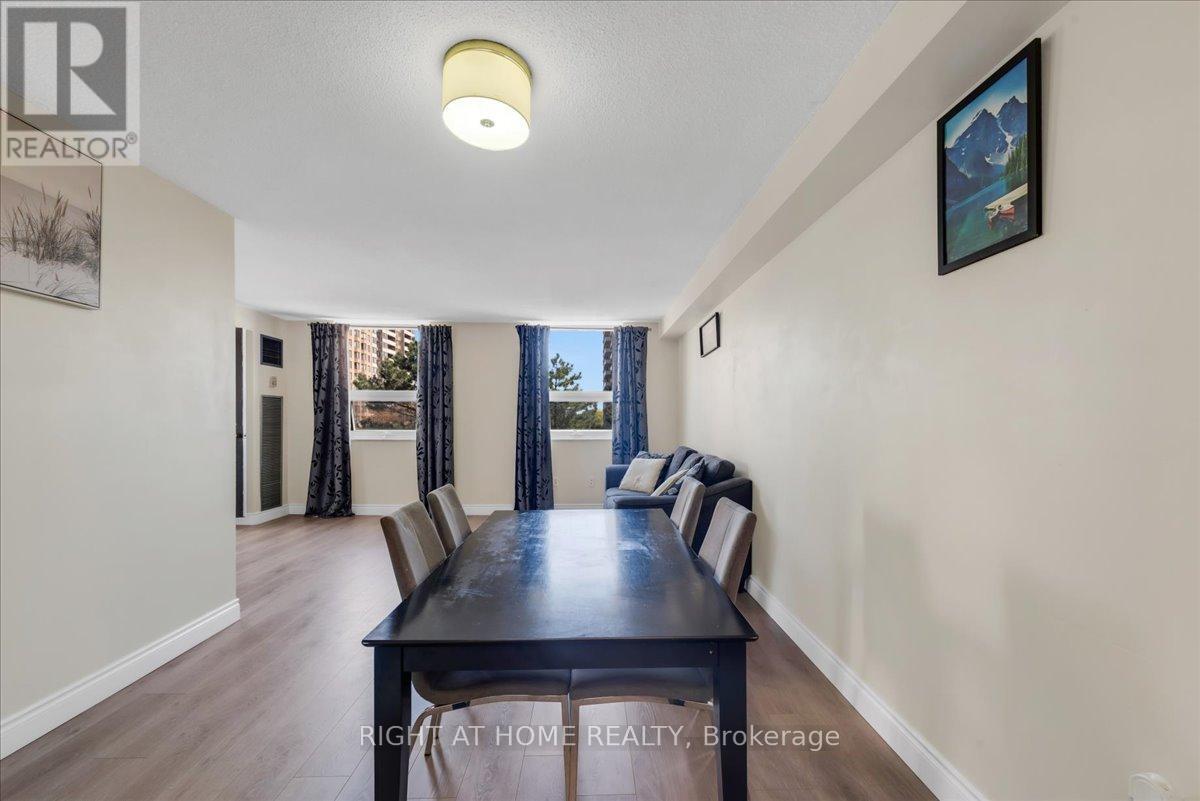 412 - 4 Lisa Street, Brampton, Ontario  L6T 4B6 - Photo 9 - W12324202