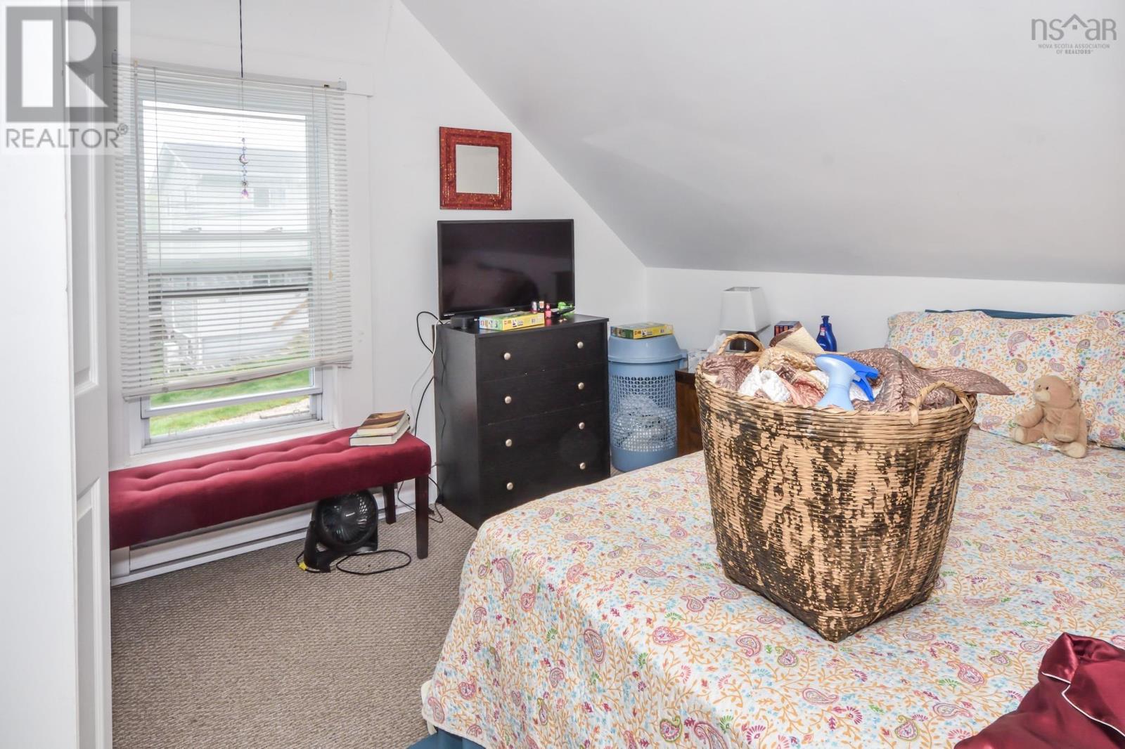 30 Jubilee Road, Bridgewater, Nova Scotia  B4V 2A4 - Photo 7 - 202512729