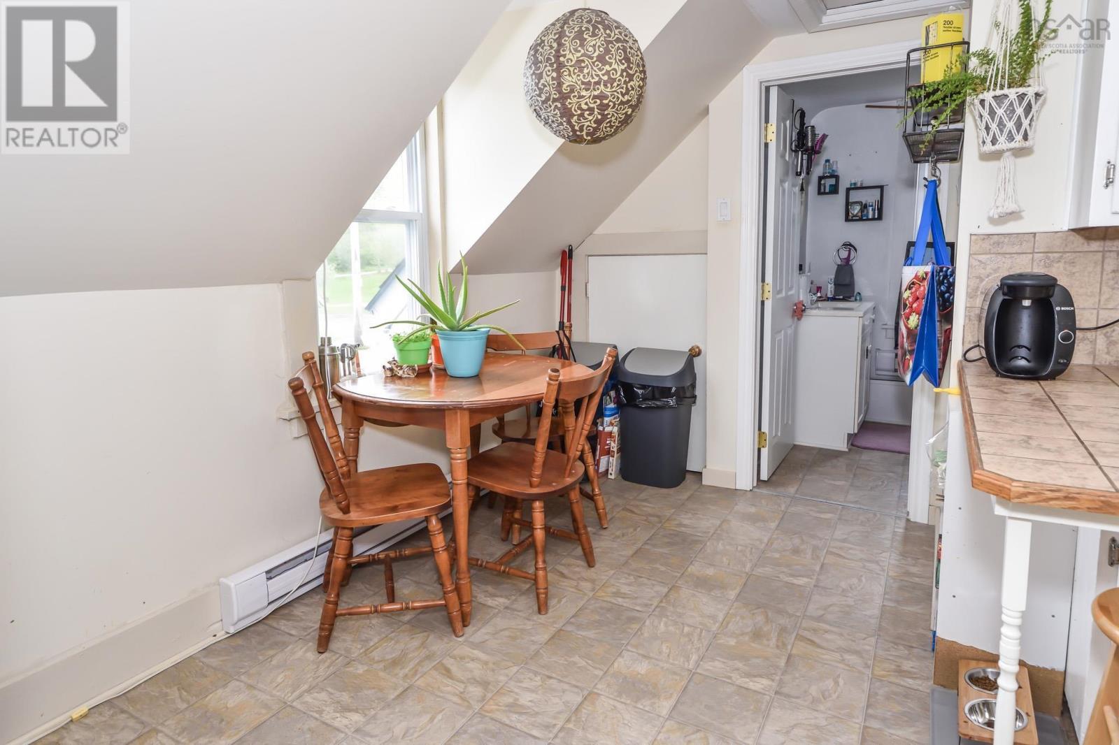 30 Jubilee Road, Bridgewater, Nova Scotia  B4V 2A4 - Photo 9 - 202512729