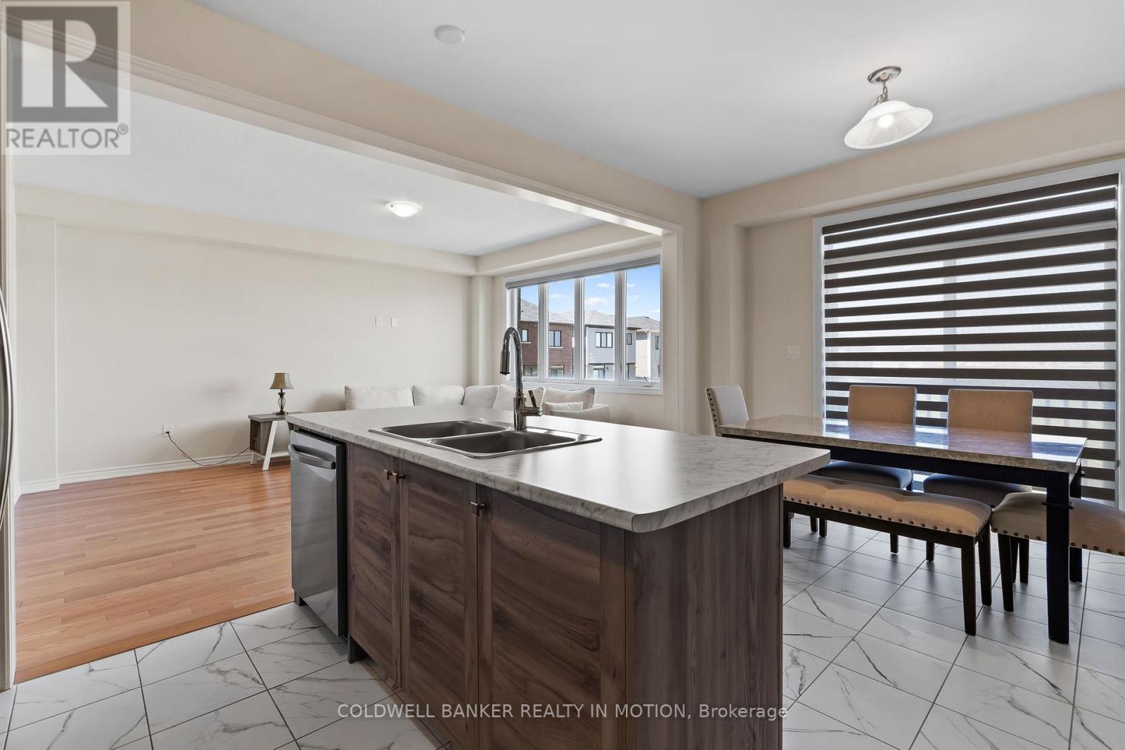 6 Discovery Drive, Thorold, Ontario  L2V 0K5 - Photo 10 - X12324219