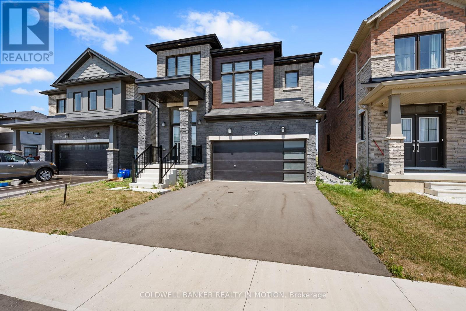 6 Discovery Drive, Thorold, Ontario  L2V 0K5 - Photo 2 - X12324219