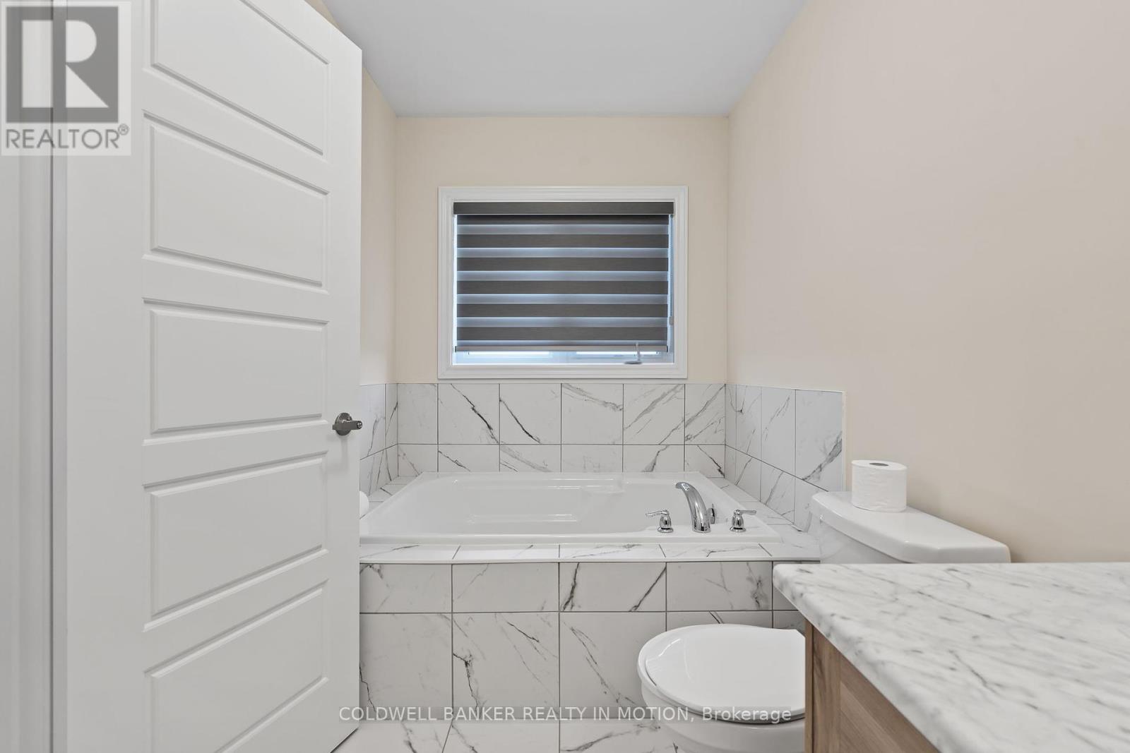 6 Discovery Drive, Thorold, Ontario  L2V 0K5 - Photo 23 - X12324219