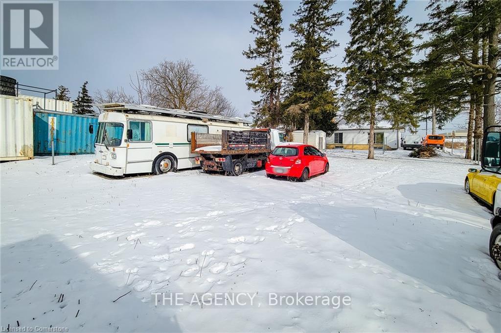640 Fountain Street N, Cambridge, Ontario  N3H 0A2 - Photo 36 - X12324230