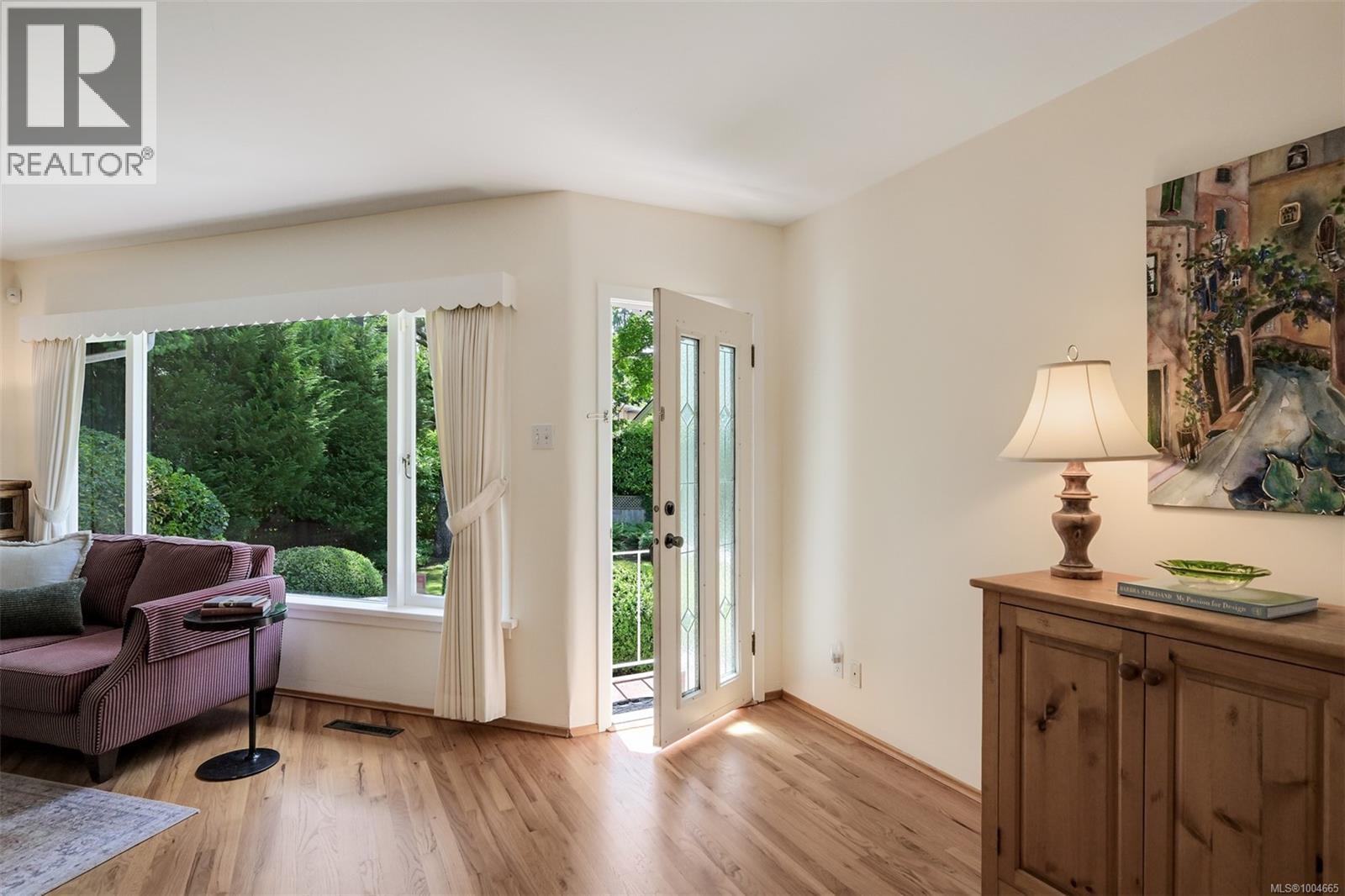 Property at 1033 Pentrelew Pl image 1