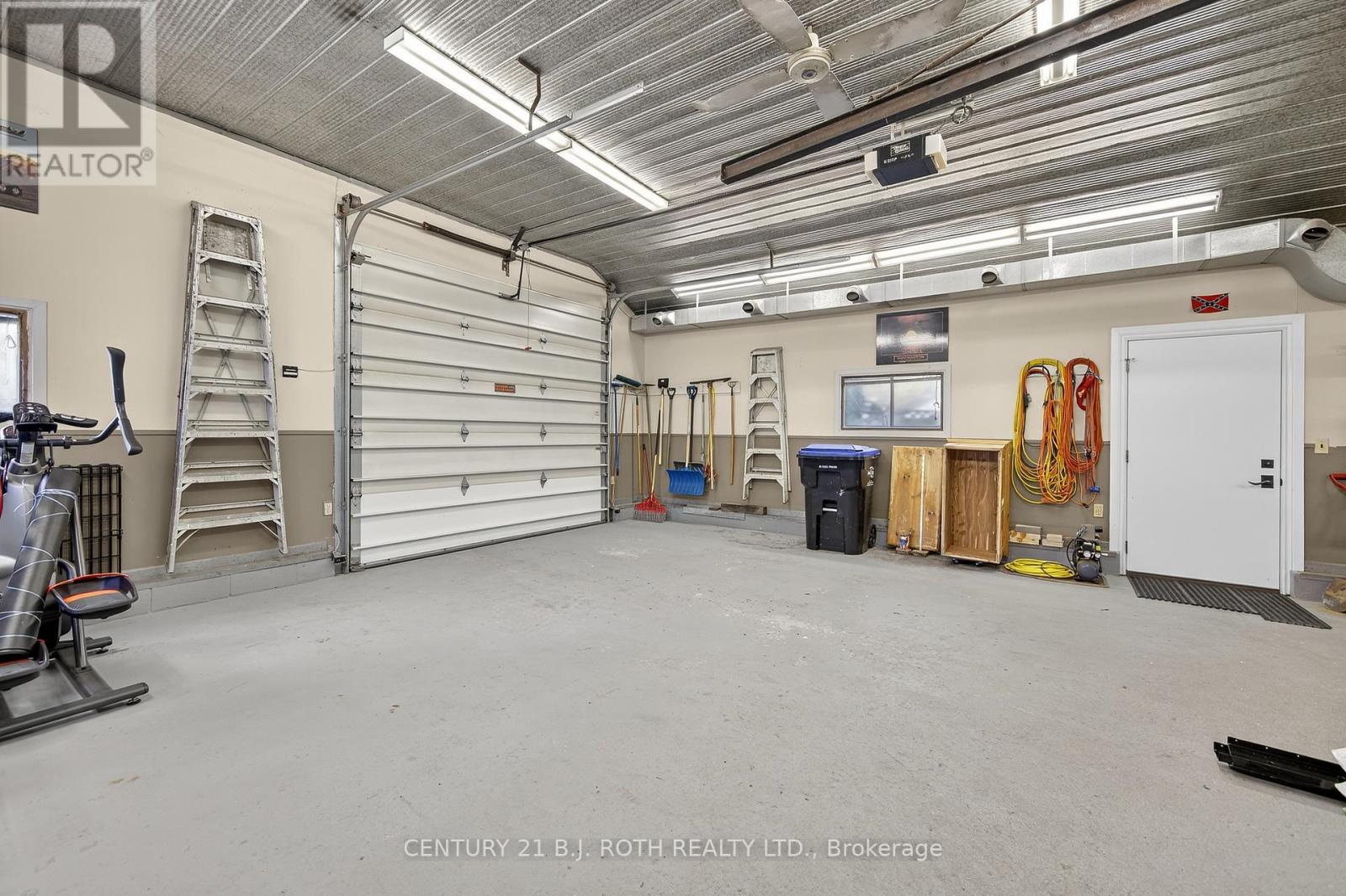 3929 Alderly Avenue, Innisfil, Ontario  L9S 2M2 - Photo 14 - N12316656