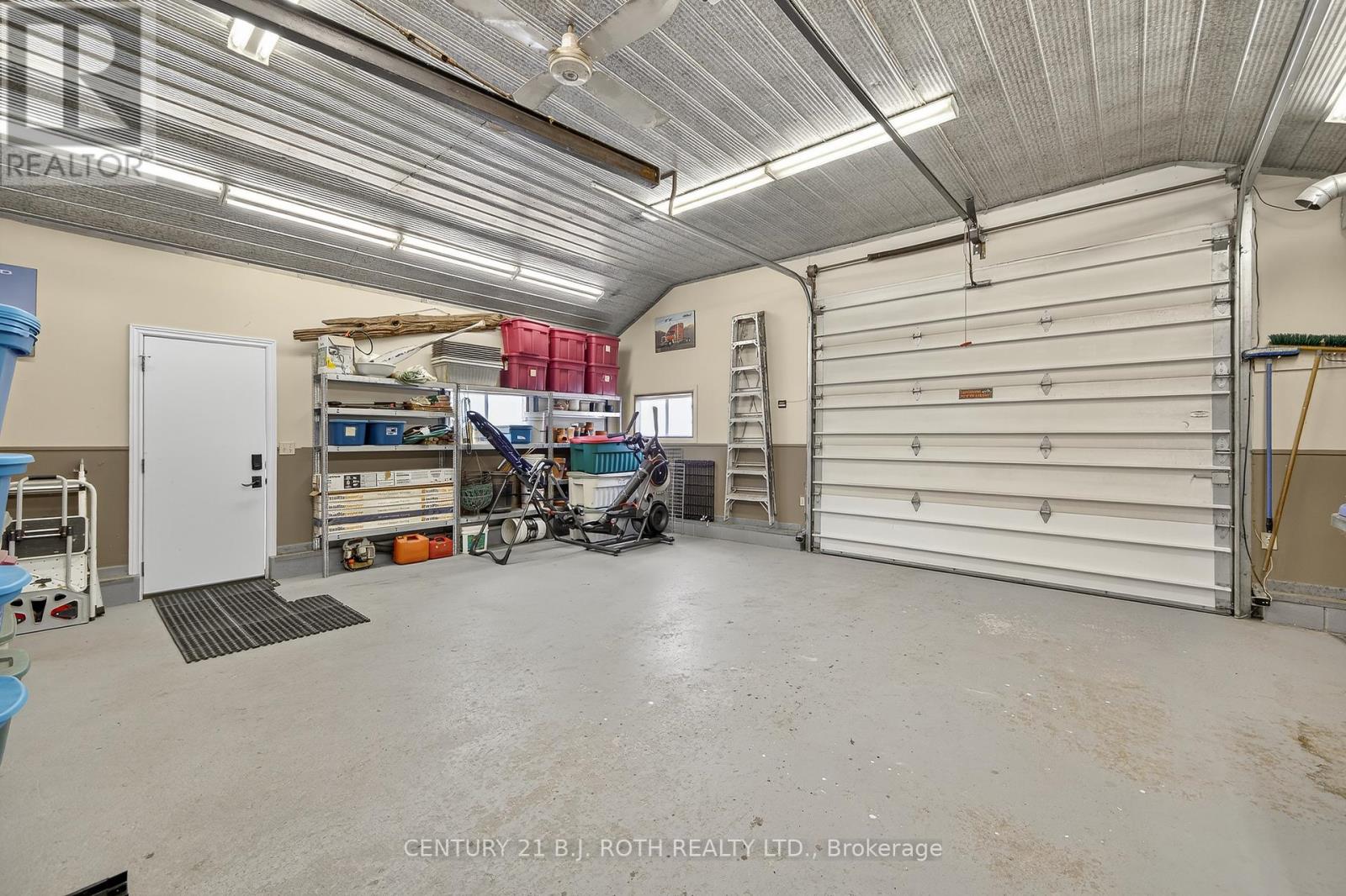 3929 Alderly Avenue, Innisfil, Ontario  L9S 2M2 - Photo 15 - N12316656