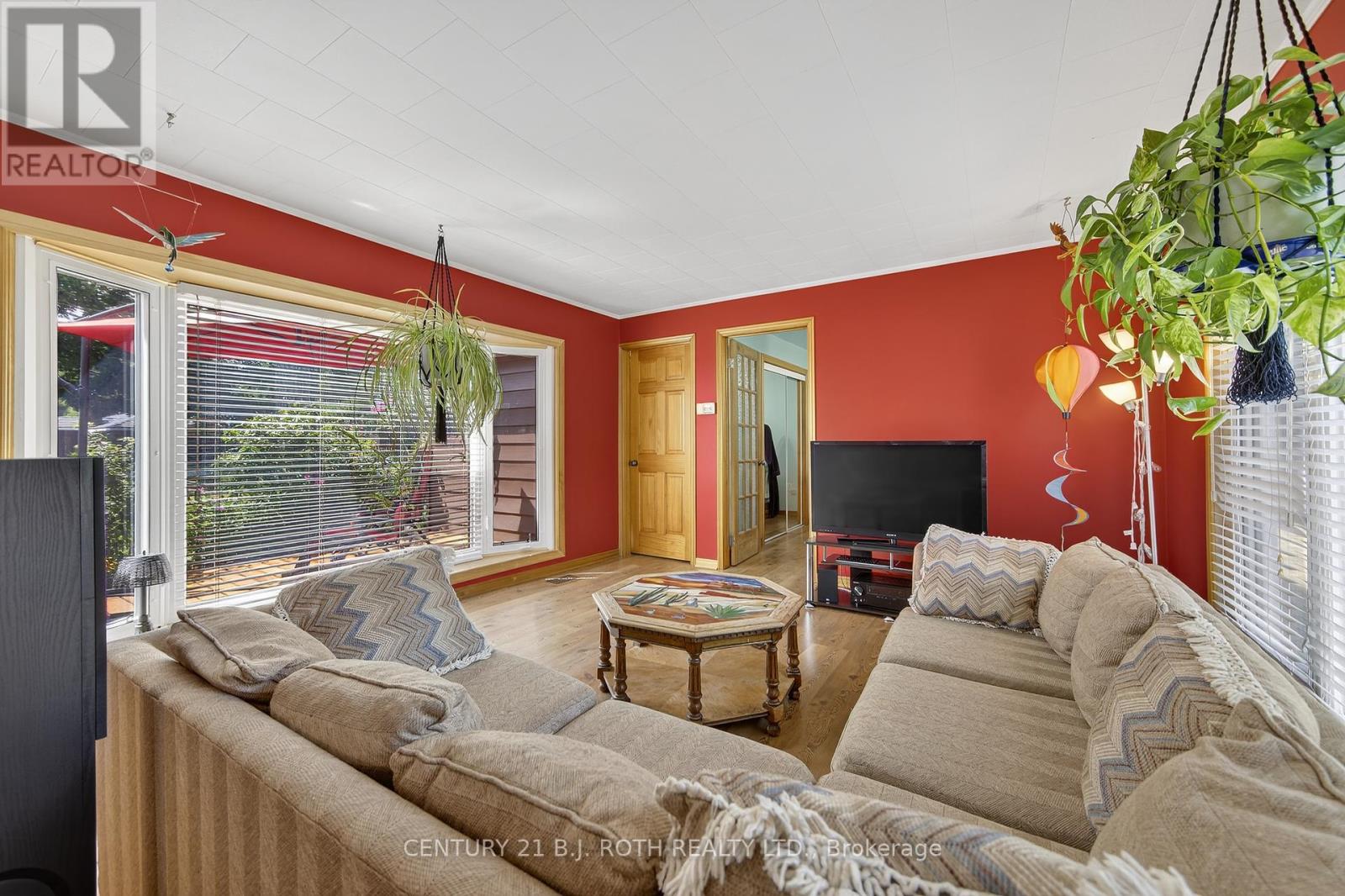 3929 Alderly Avenue, Innisfil, Ontario  L9S 2M2 - Photo 26 - N12316656