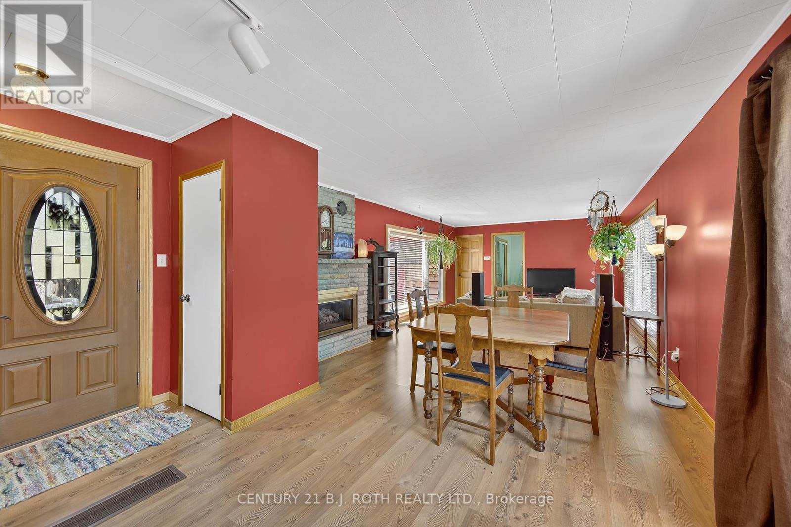 3929 Alderly Avenue, Innisfil, Ontario  L9S 2M2 - Photo 22 - N12316656