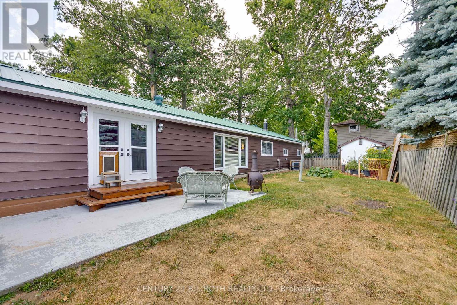 3929 Alderly Avenue, Innisfil, Ontario  L9S 2M2 - Photo 9 - N12316656