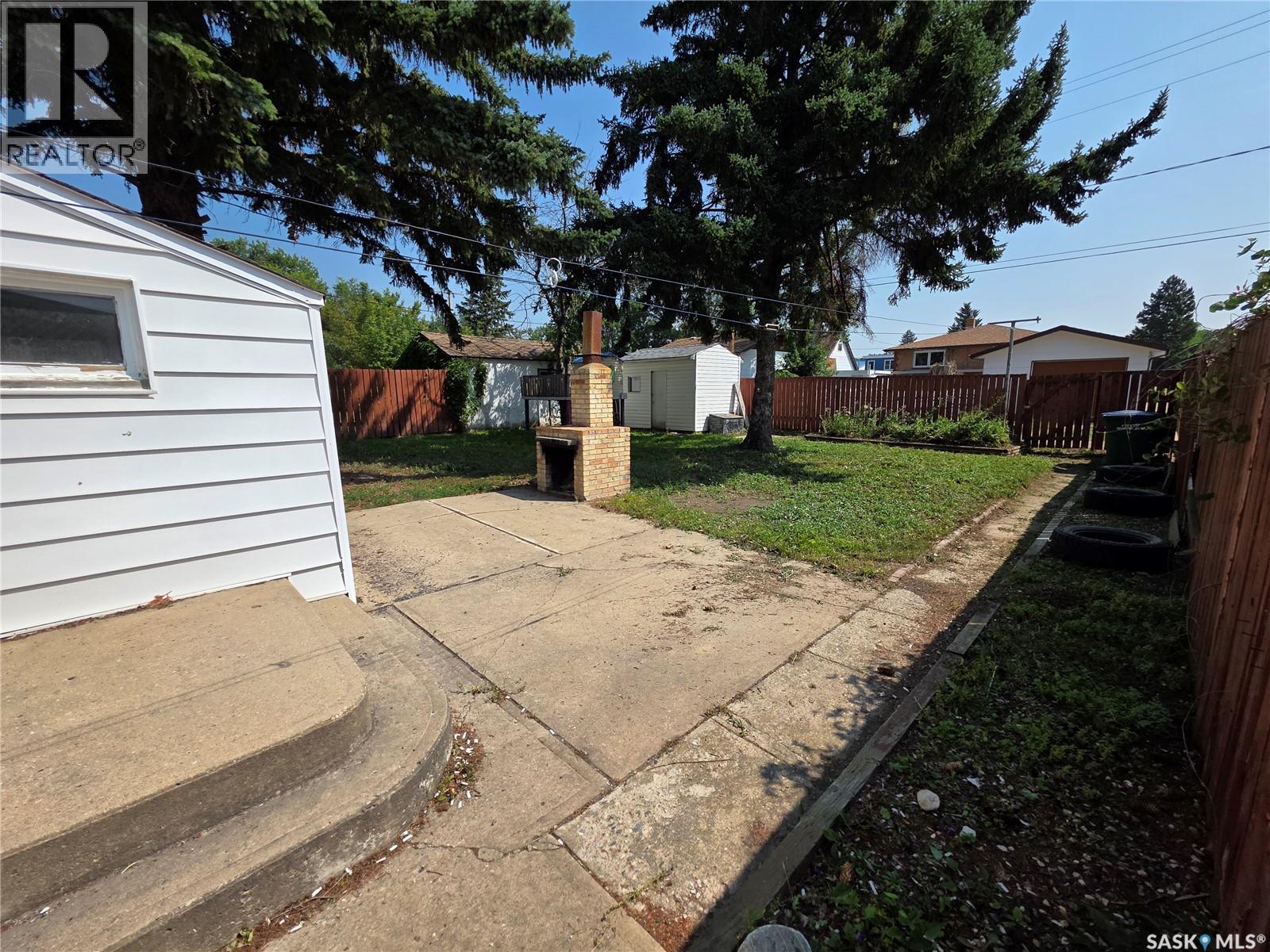Property at 1075 Monk AVENUE image 5