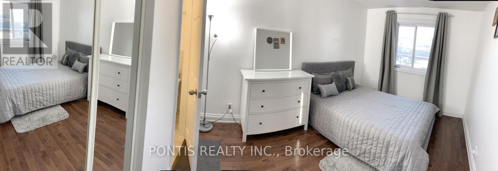 Property at 114 CULTRA SQUARE N image 3