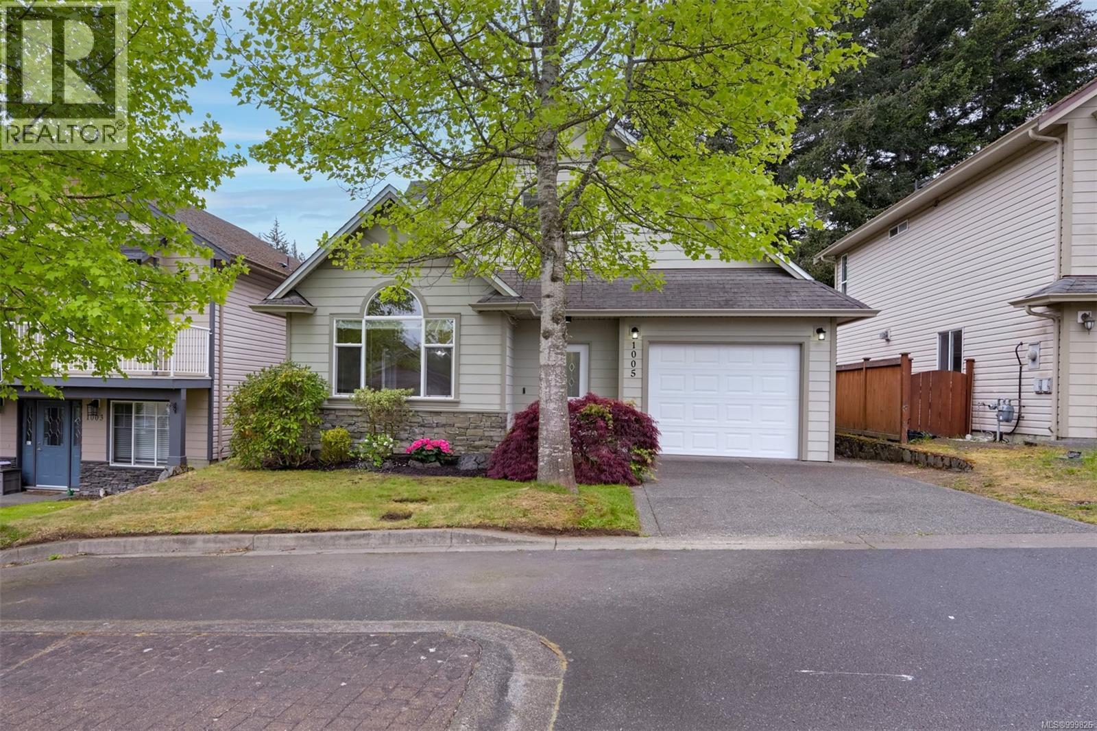 Property at 1005 Wild Pond Lane image 2