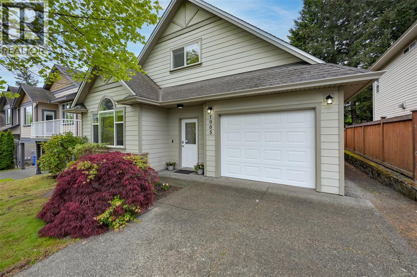 Property at 1005 Wild Pond Lane image 3