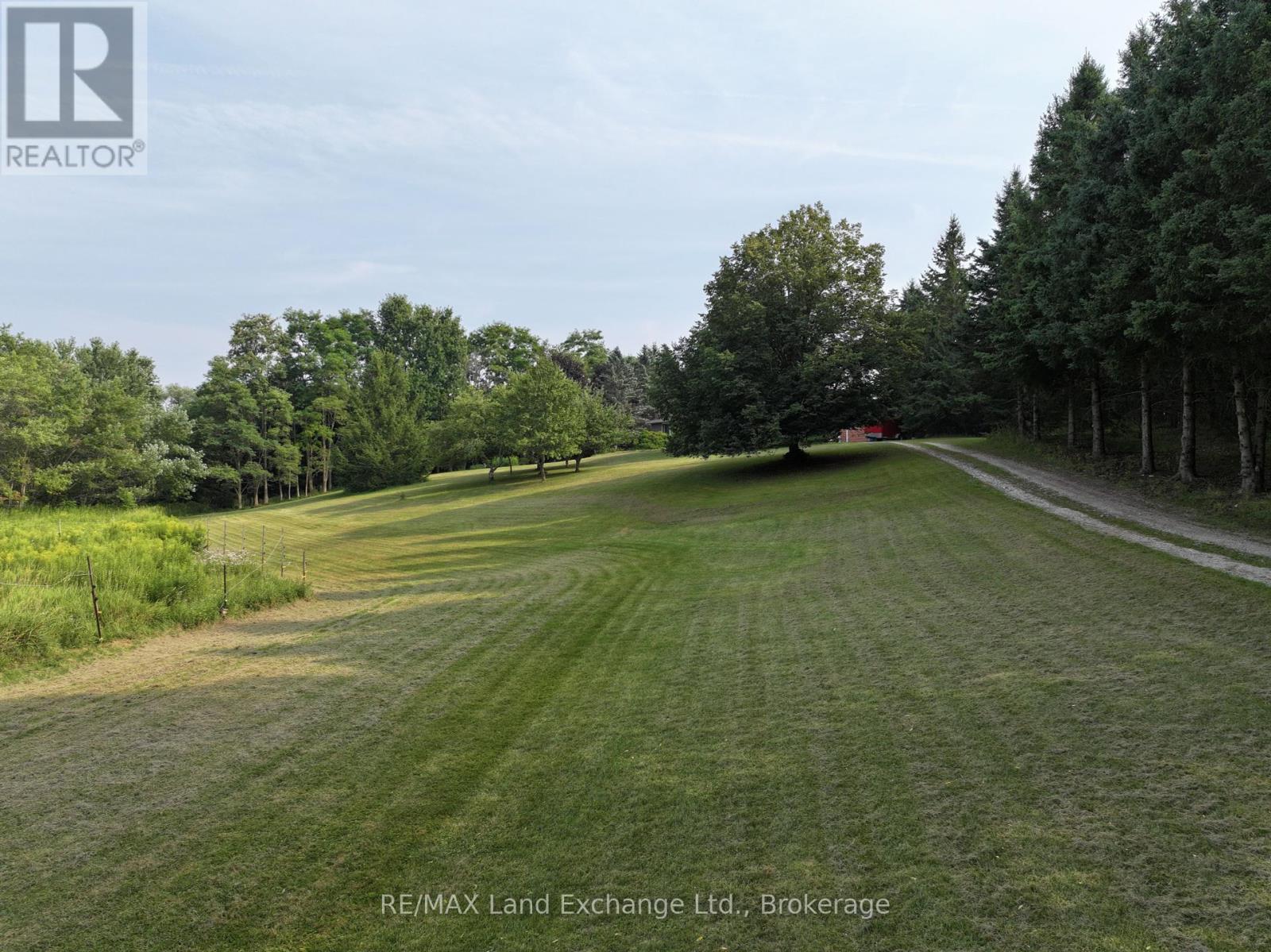 340 South Street, Brockton, Ontario  N0G 2V0 - Photo 7 - X12324442