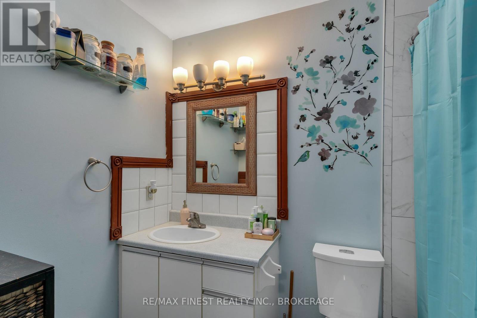 403 - 540 Talbot Place, Gananoque, Ontario  K7G 3C6 - Photo 11 - X12324504