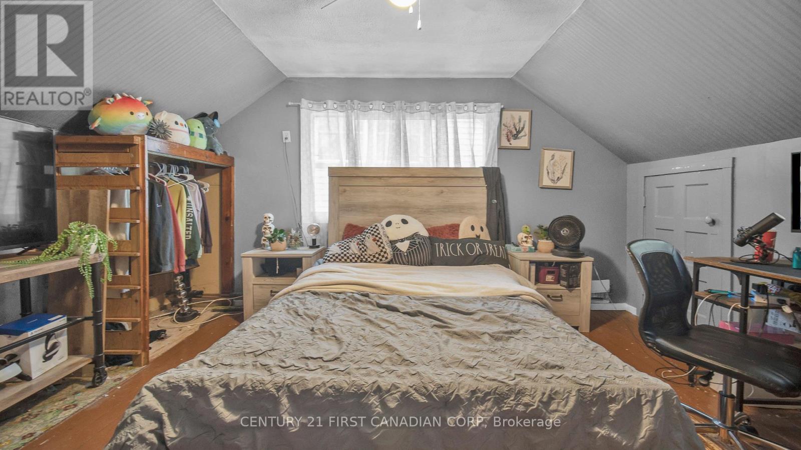 19 Montgomery Drive, Chatham-Kent, Ontario  N8A 1P2 - Photo 14 - X12324501