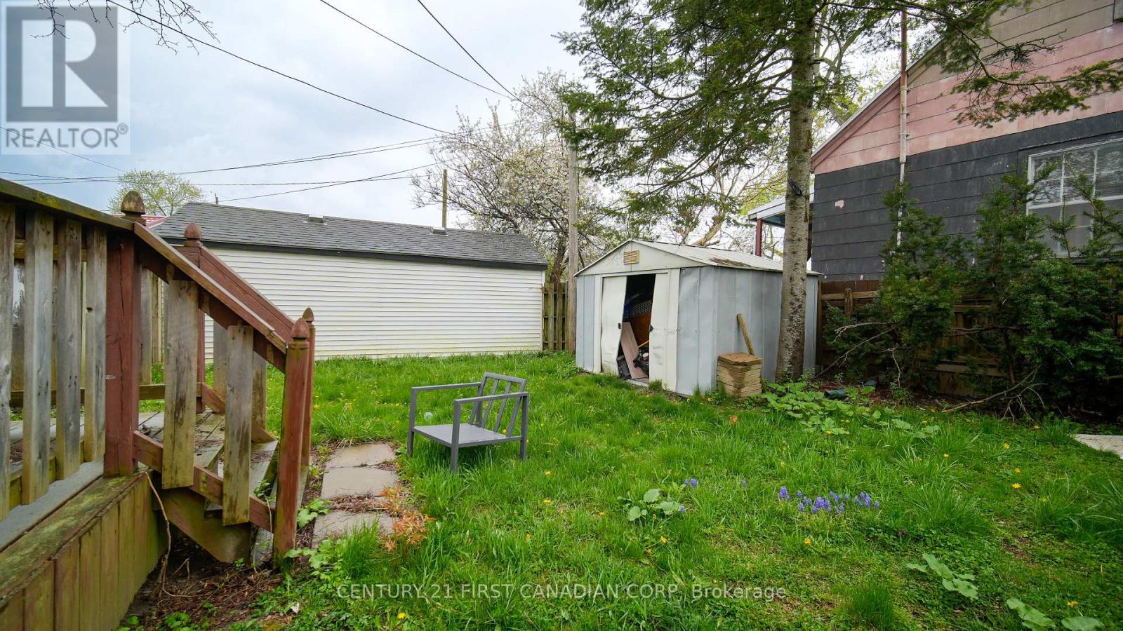 19 Montgomery Drive, Chatham-Kent, Ontario  N8A 1P2 - Photo 23 - X12324501
