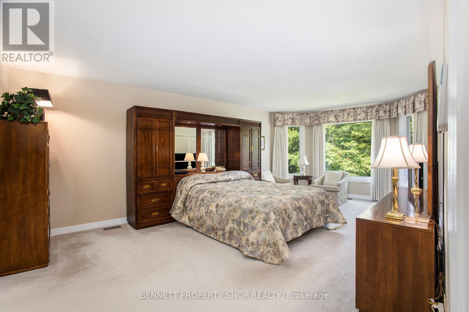 1410 Sherruby Way, Ottawa, Ontario  K2W 1B1 - Photo 17 - X12324572