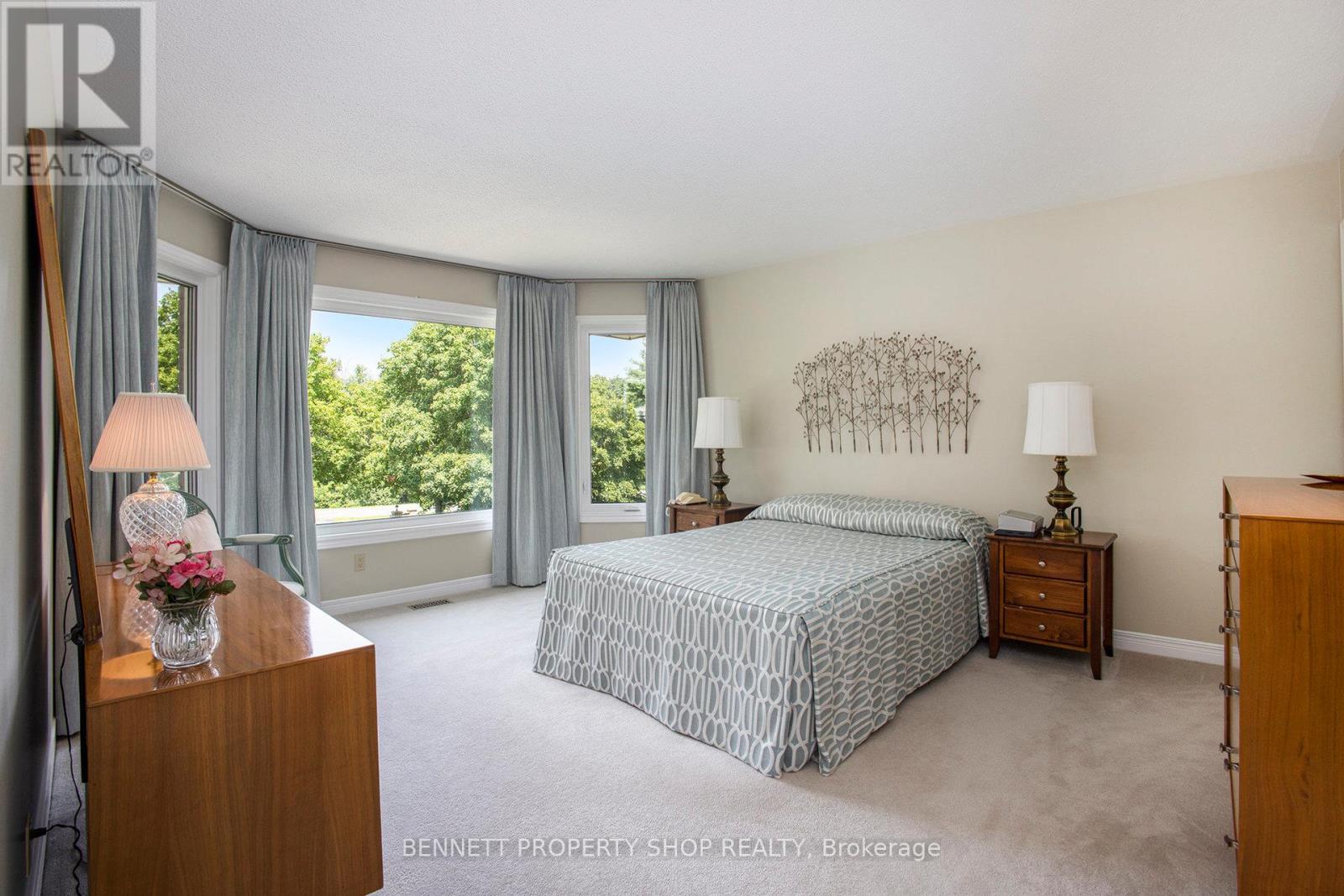 1410 Sherruby Way, Ottawa, Ontario  K2W 1B1 - Photo 21 - X12324572
