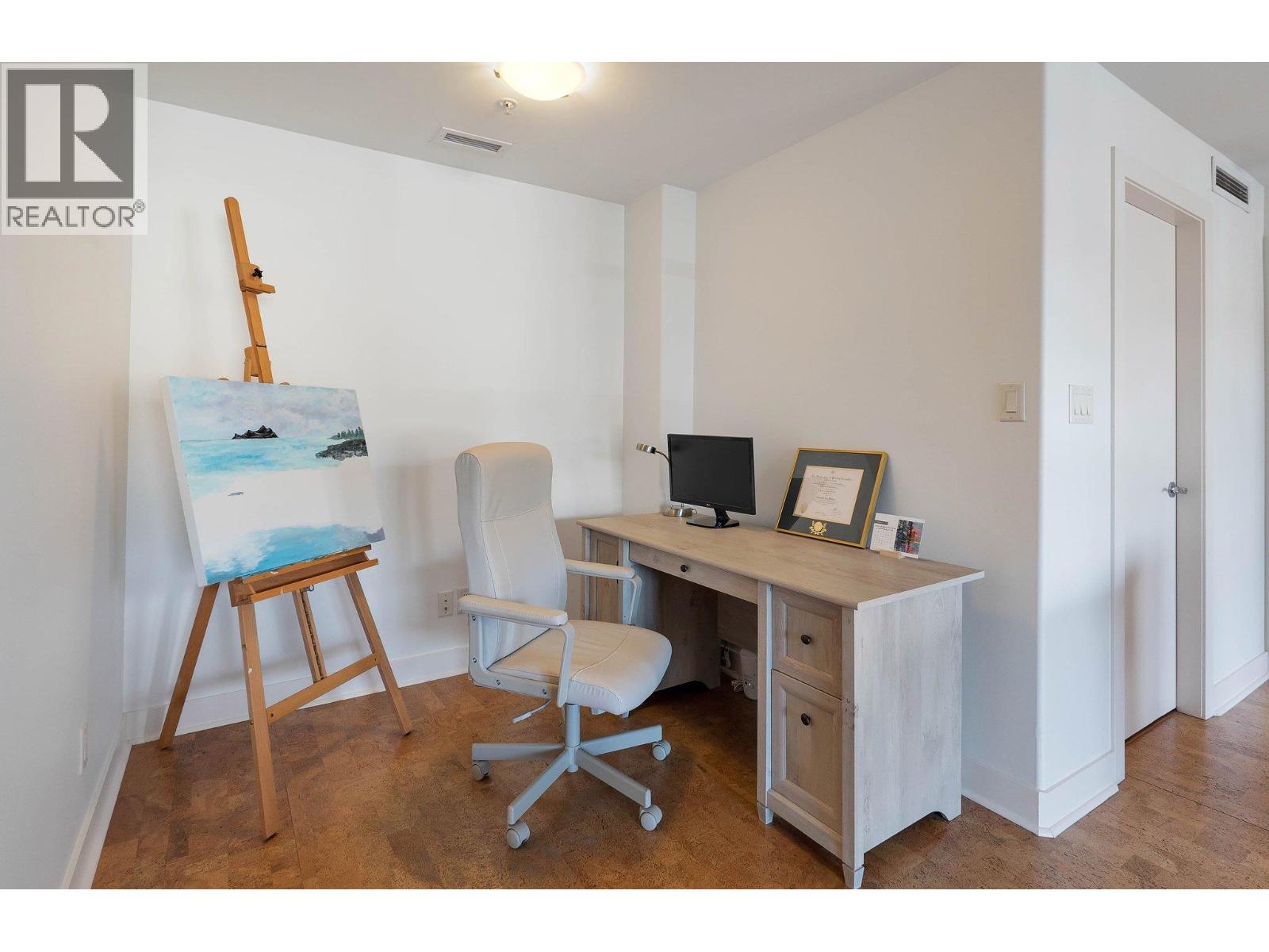 1160 Bernard Avenue Unit# 205, Kelowna, British Columbia  V1Y 6R2 - Photo 14 - 10358270