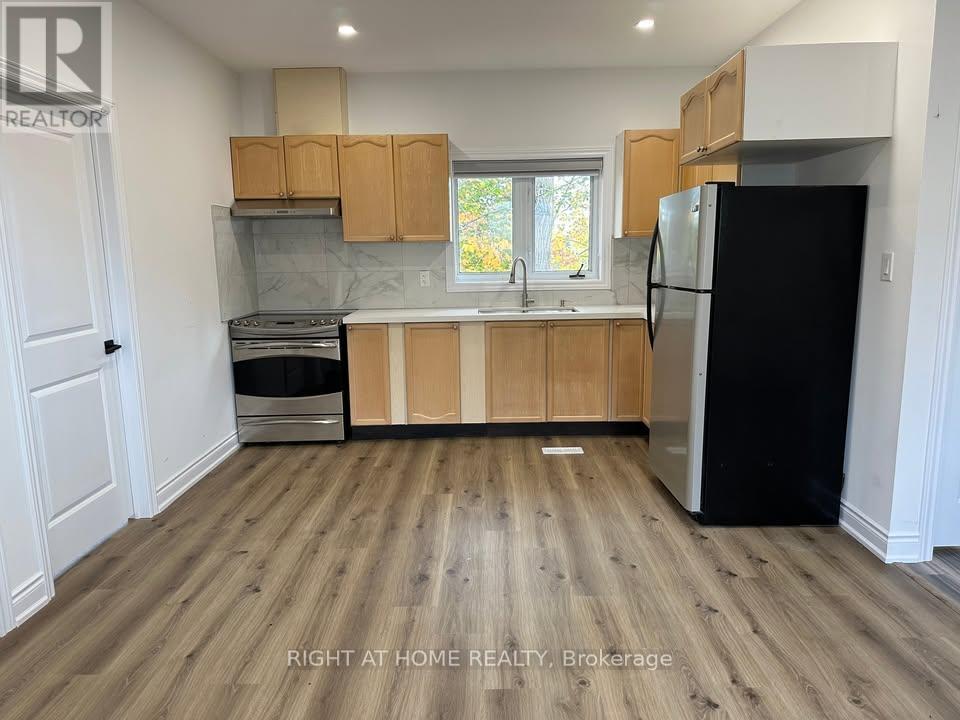 Unit 2 - 700 Winchester Road E, Whitby, Ontario  L1M 1X6 - Photo 4 - E12324464
