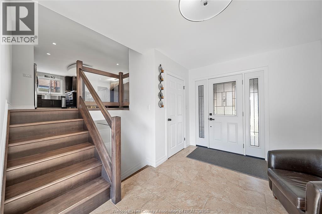 Property at 18 Debergh AVENUE image 2