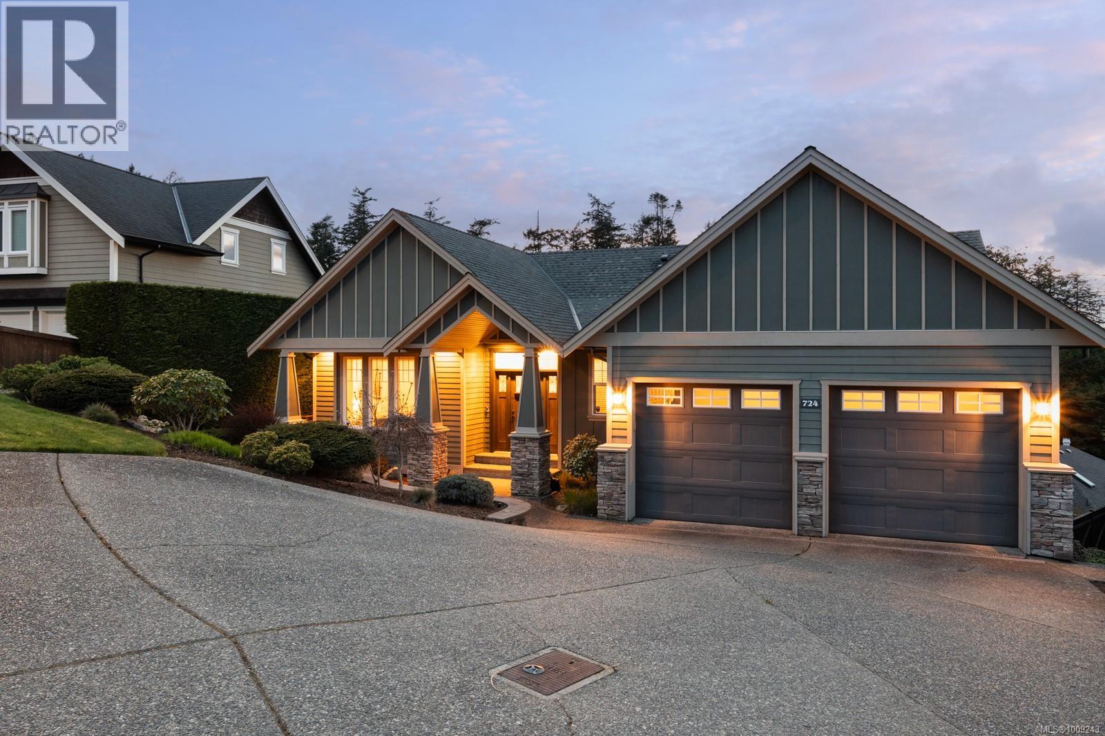 Property at 724 Bossi Pl image 2