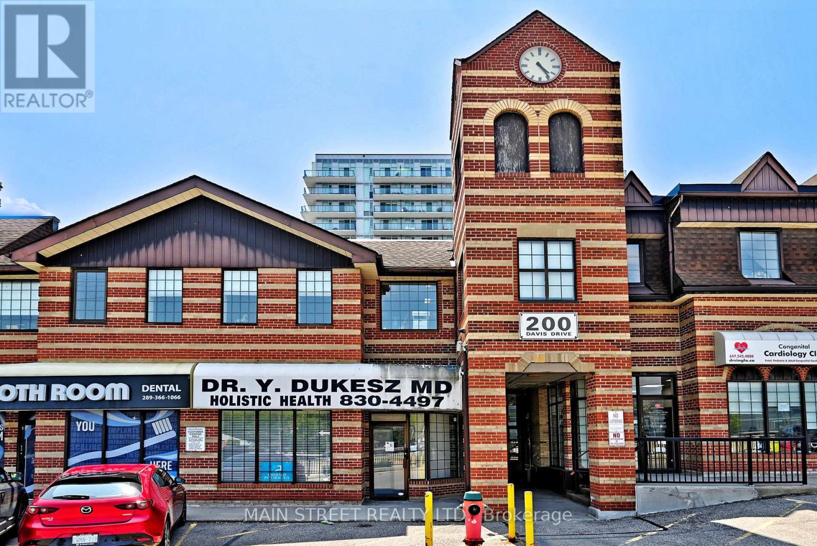 6 - 200 DAVIS DRIVE, Newmarket, Ontario