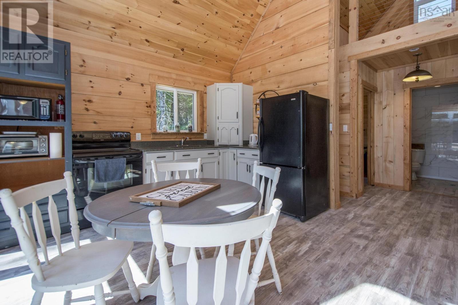 81 Crescent Point Road, Lakeview, Nova Scotia  B0R 1H0 - Photo 14 - 202511633