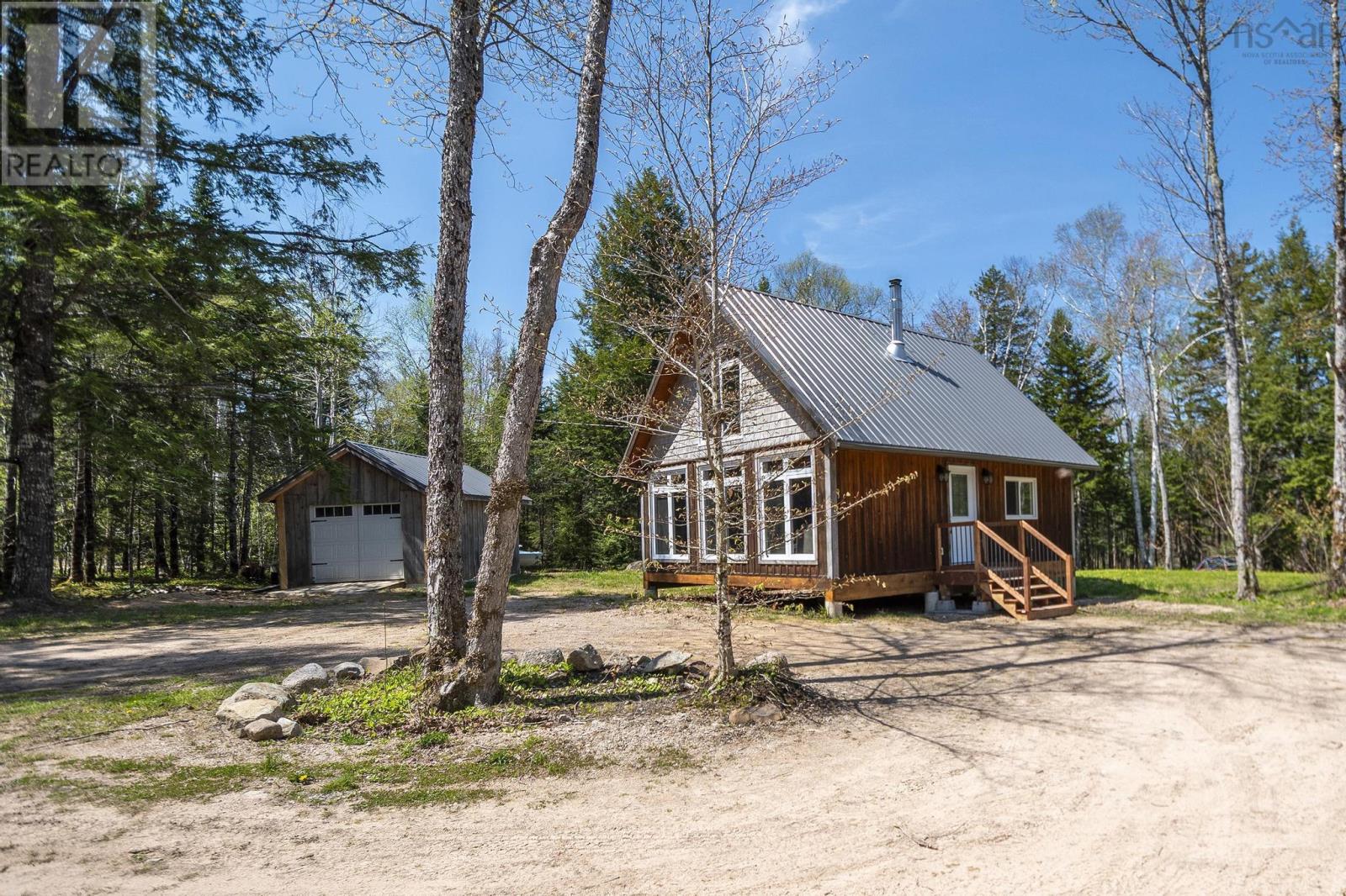 81 Crescent Point Road, Lakeview, Nova Scotia  B0R 1H0 - Photo 7 - 202511633