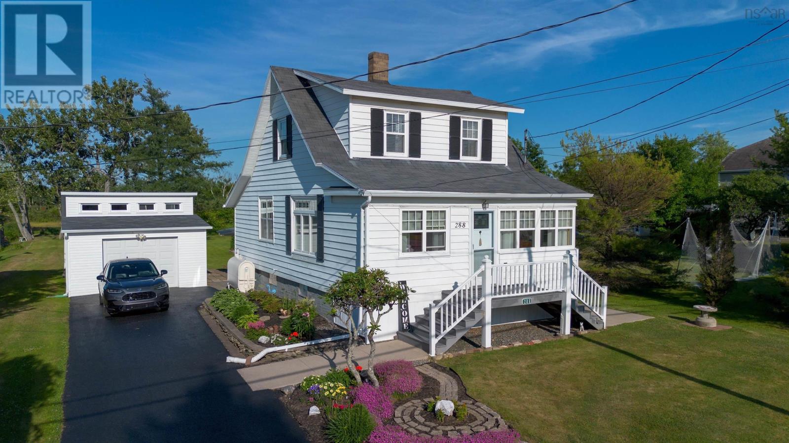 288 Atlantic Street, Sydney Mines, Nova Scotia  B1V 1W8 - Photo 4 - 202517495