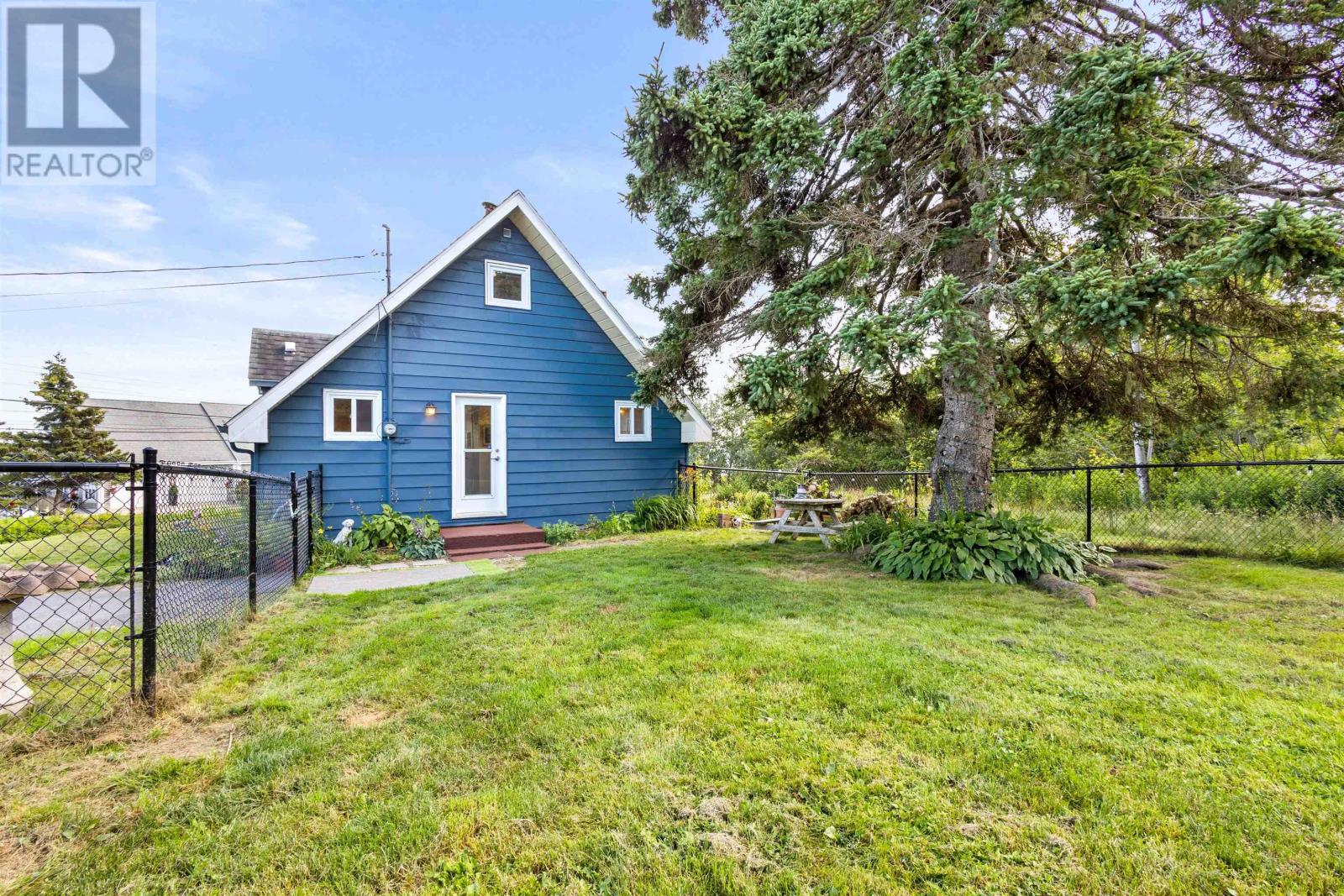9009 St Margarets Bay Road, Queensland, Nova Scotia  B0J 1T0 - Photo 4 - 202518768