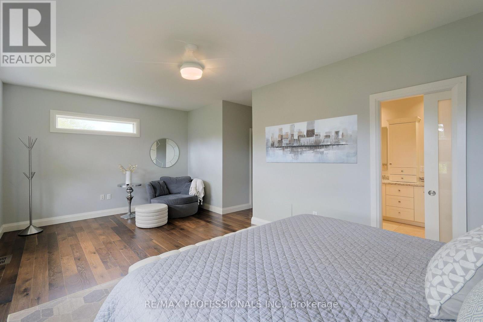 321 Wendy Lane, Oakville, Ontario  L6L 4P9 - Photo 15 - W12324341