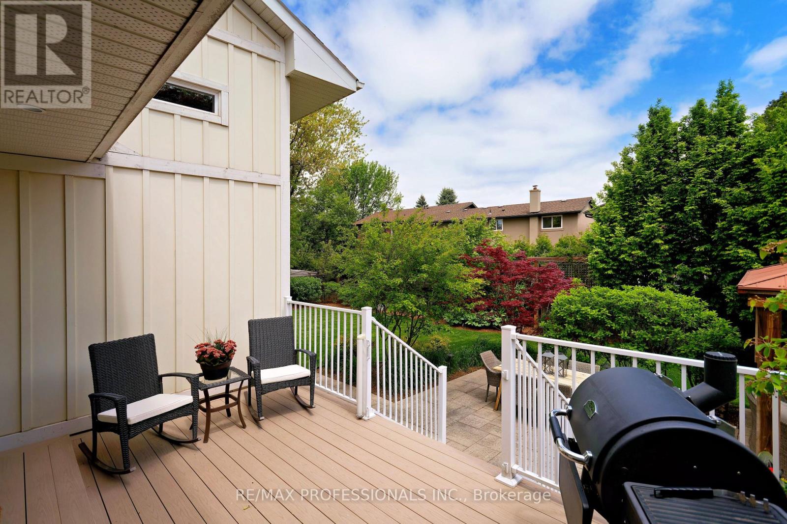 321 Wendy Lane, Oakville (Wo West), Ontario  L6L 4P9 - Photo 33 - W12324341
