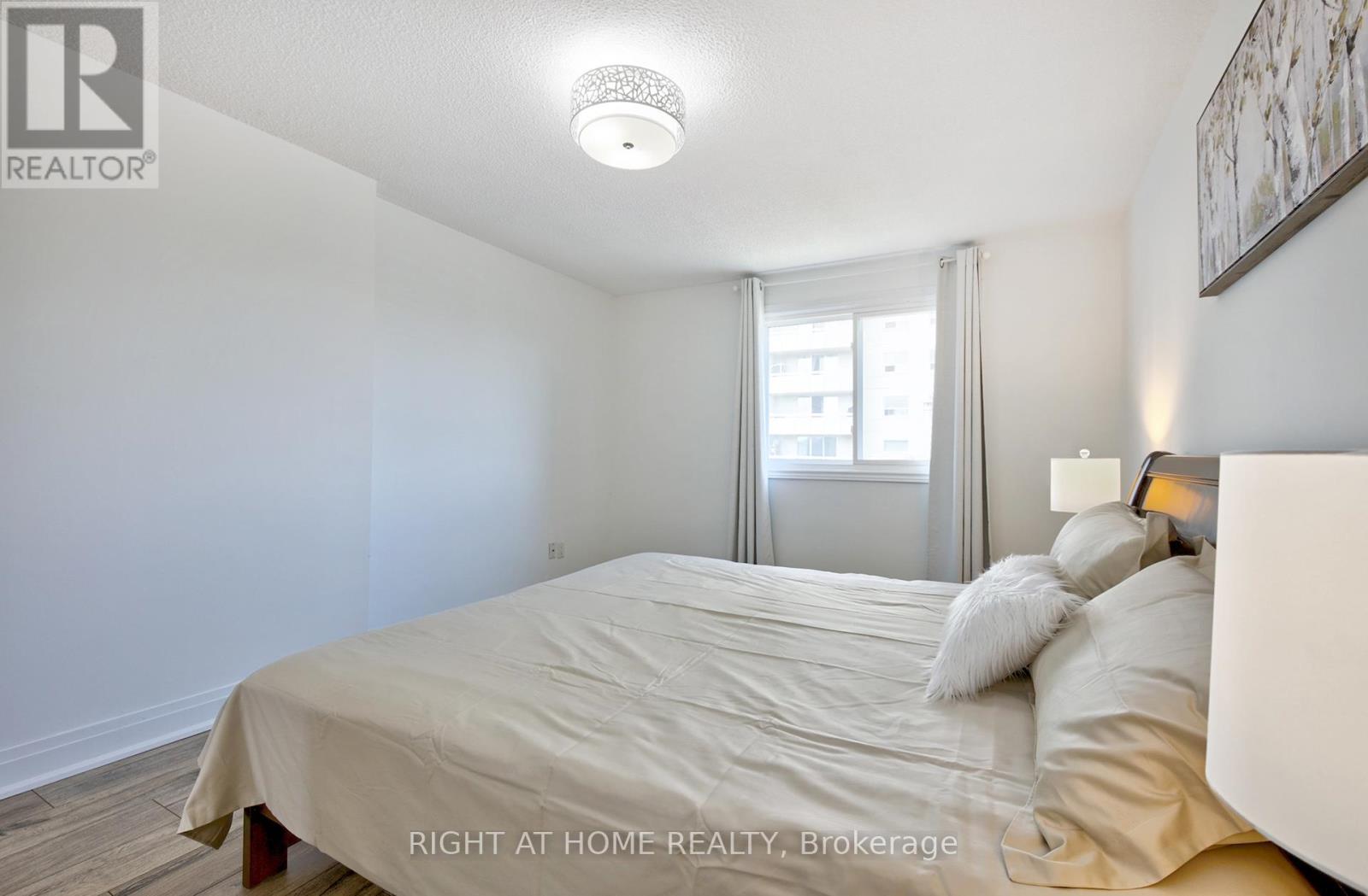 197 - 2170 Bromsgrove Road, Mississauga, Ontario  L5J 4J2 - Photo 21 - W12324347