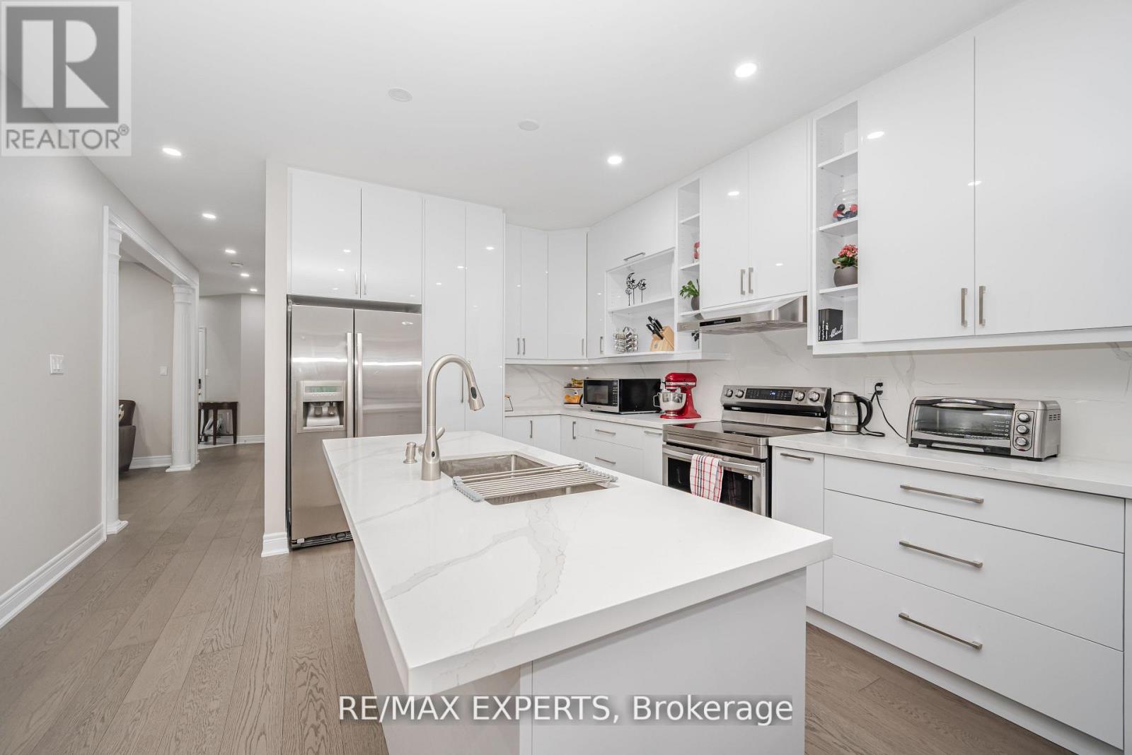 7236 Zinnia Place, Mississauga, Ontario  L5W 1K5 - Photo 13 - W12324378