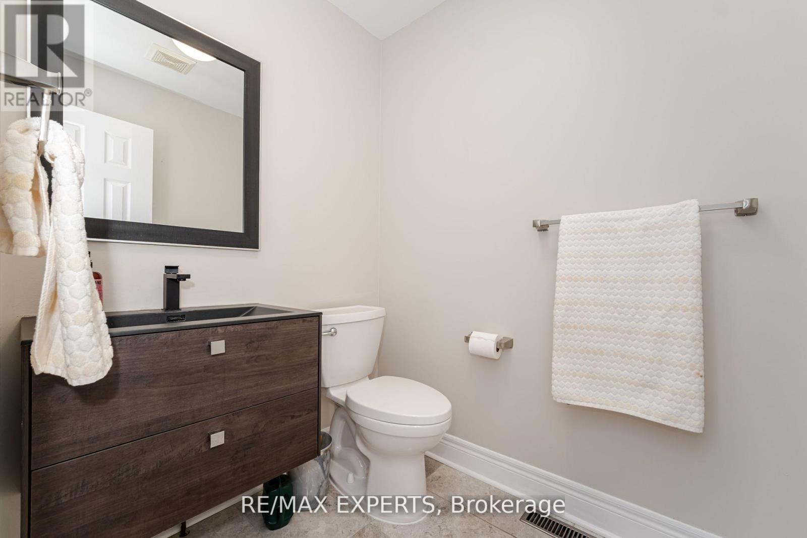 7236 Zinnia Place, Mississauga, Ontario  L5W 1K5 - Photo 22 - W12324378