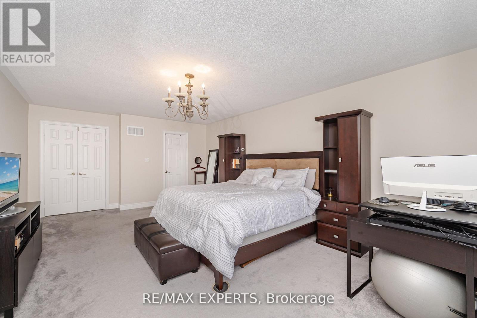 7236 Zinnia Place, Mississauga, Ontario  L5W 1K5 - Photo 27 - W12324378