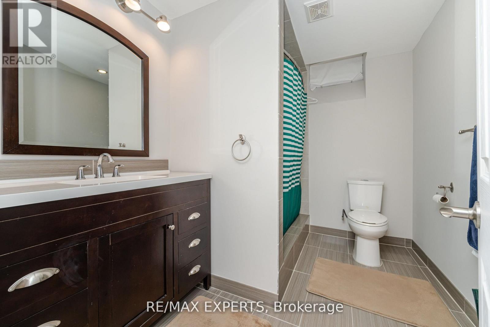 7236 Zinnia Place, Mississauga, Ontario  L5W 1K5 - Photo 48 - W12324378