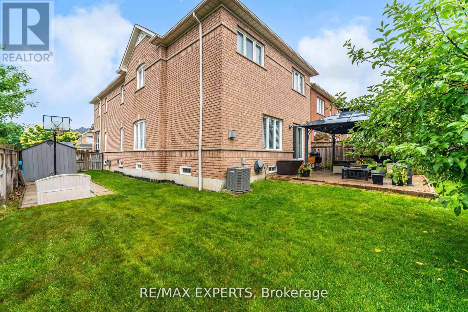 7236 Zinnia Place, Mississauga, Ontario  L5W 1K5 - Photo 50 - W12324378