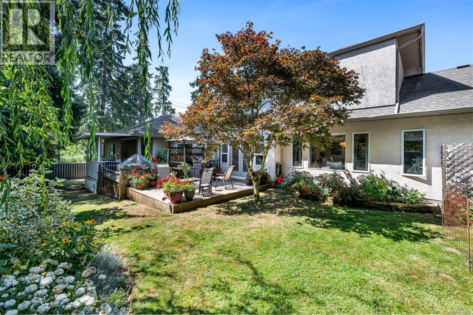 Property at 2 1893 Tzouhalem Rd image 1
