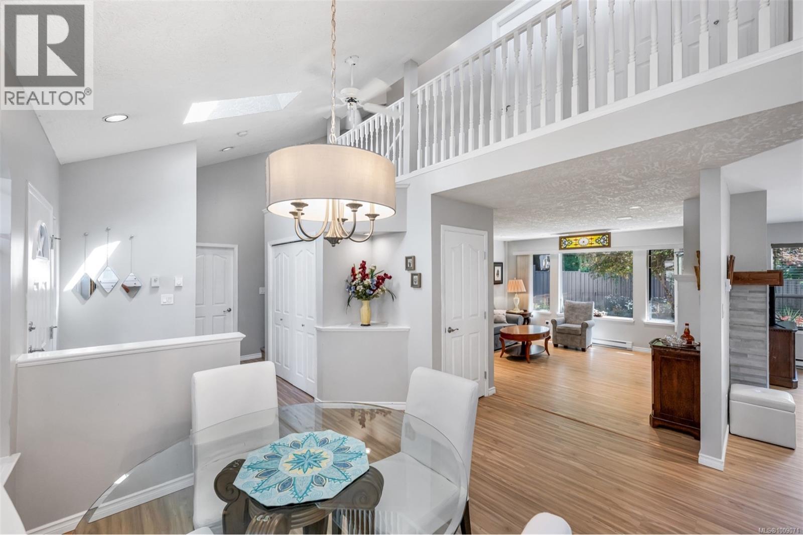 Property at 2 1893 Tzouhalem Rd image 3