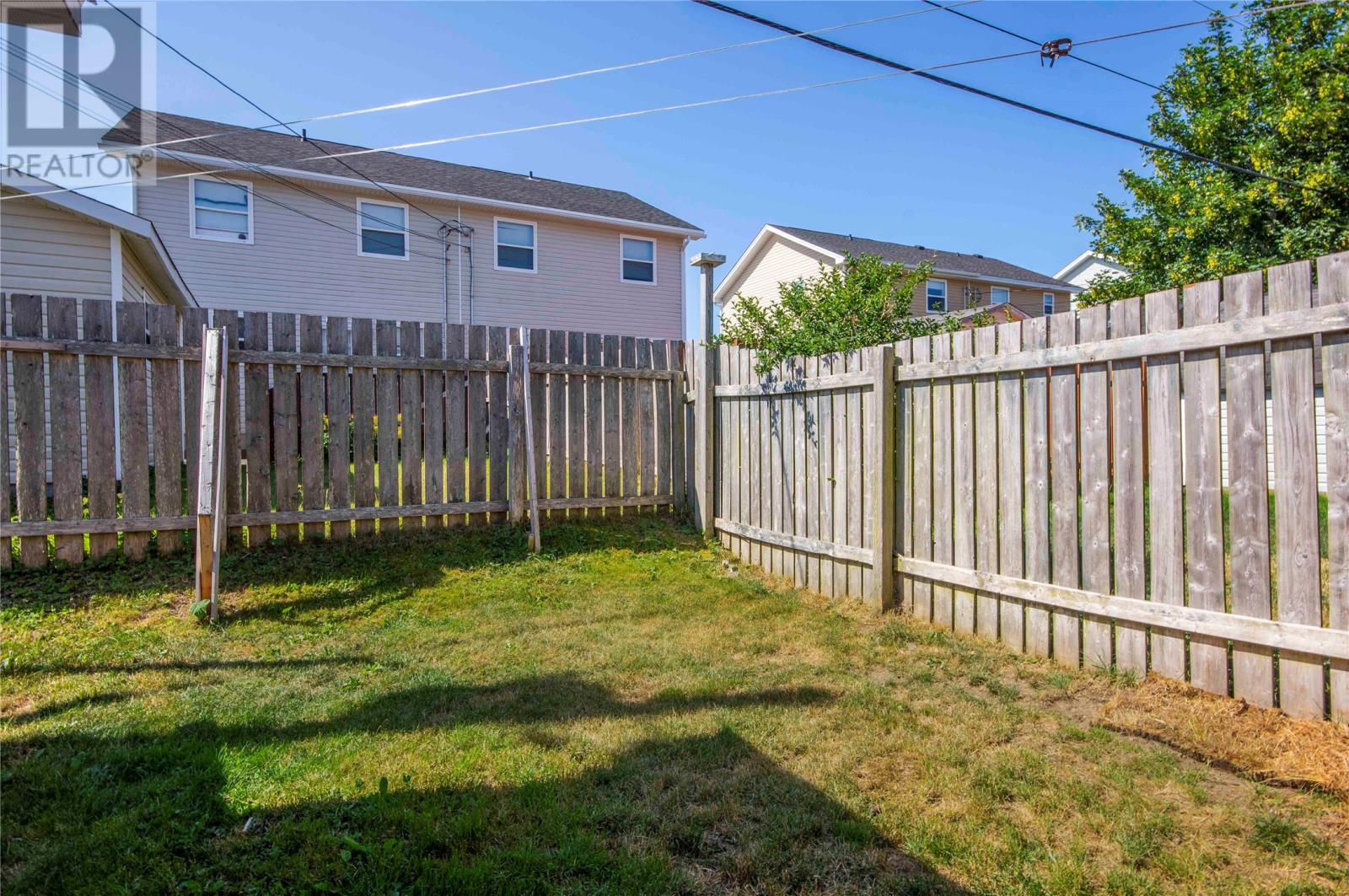 Property at 139 Green Acre Drive image 4